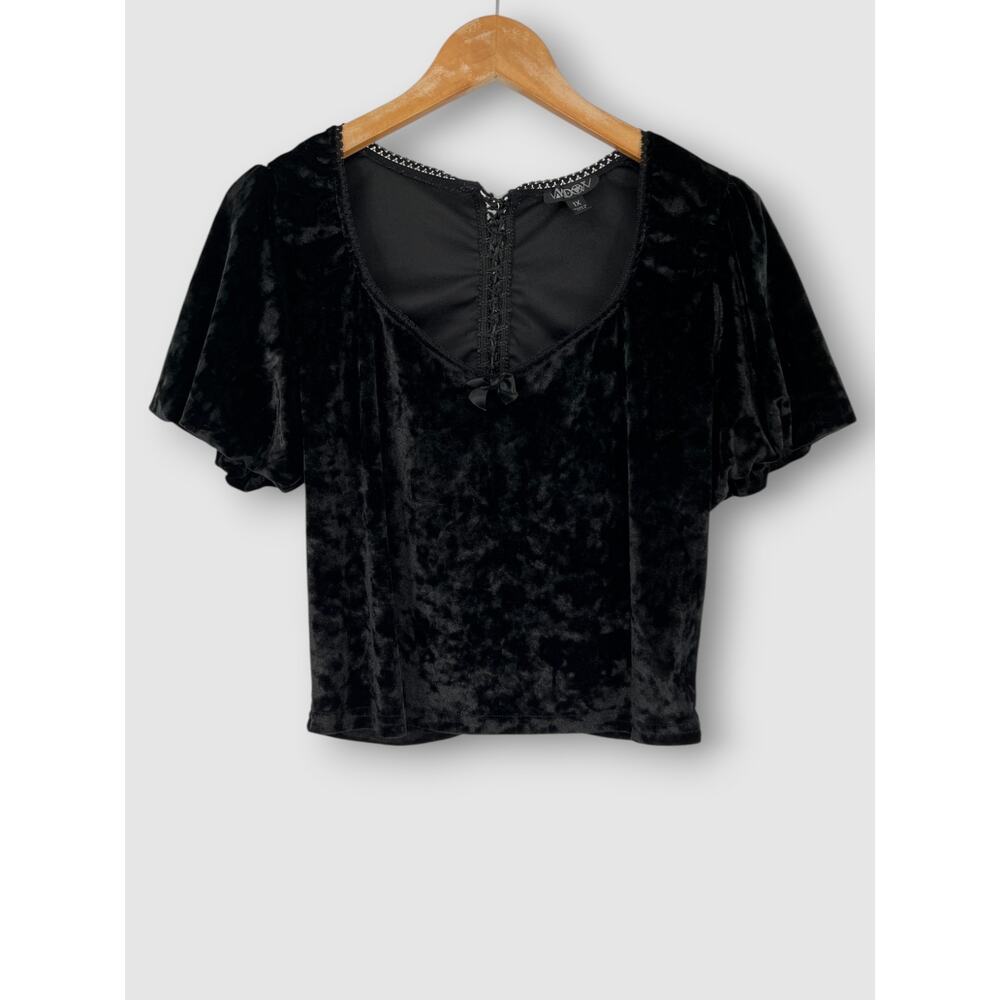 Widow Black Crushed Velvet Lace-Up Back Crop Top Size 1X